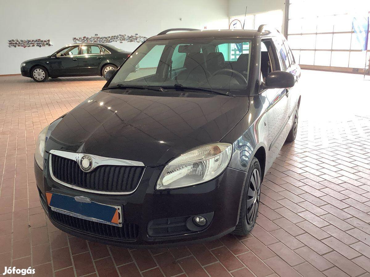 Skoda Fabia Combi 1.4 16V Cool garanciával .ell...