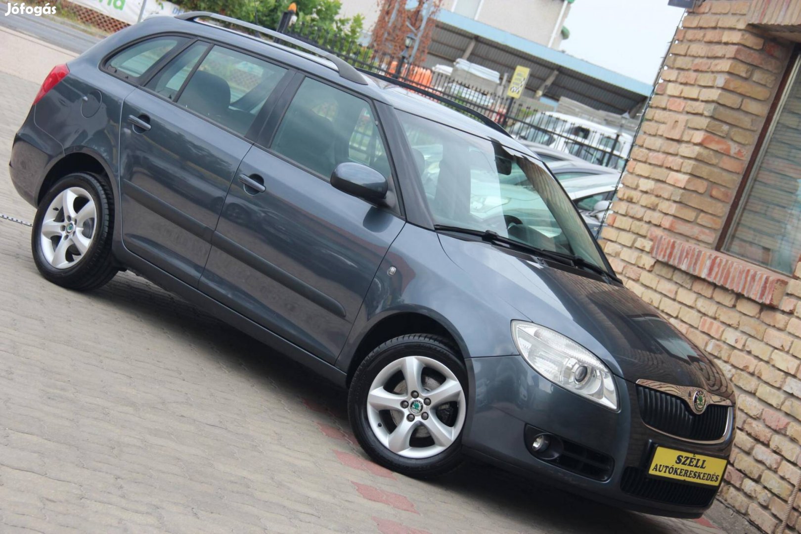 Skoda Fabia Combi 1.4 16V Elegance Tolatóradar-...