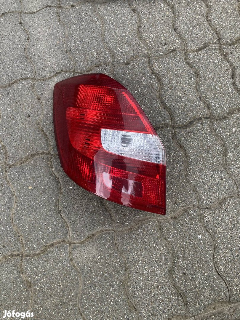 Skoda Fabia II. Kombi bal hátsó lampa (2007-14)