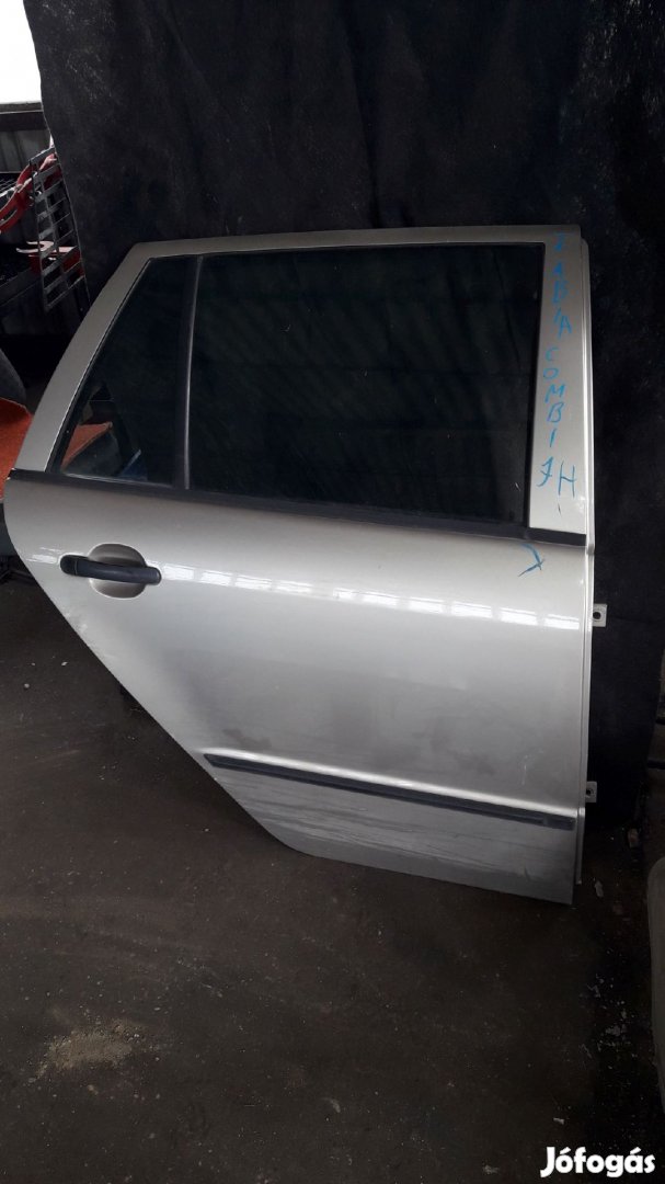 Skoda Fabia Jobb Hátsó Ajtó