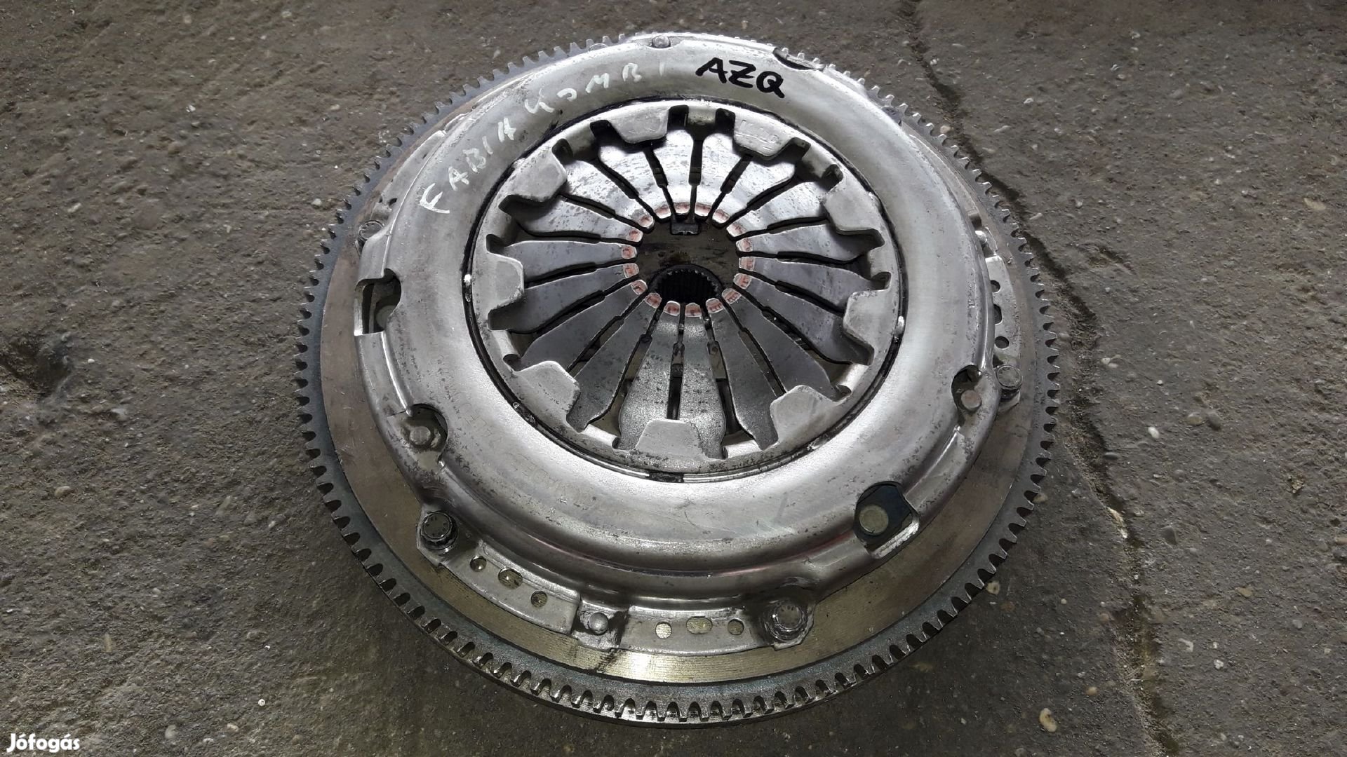 Skoda Fabia Kuplung Szett Egytömegű Lendkerék