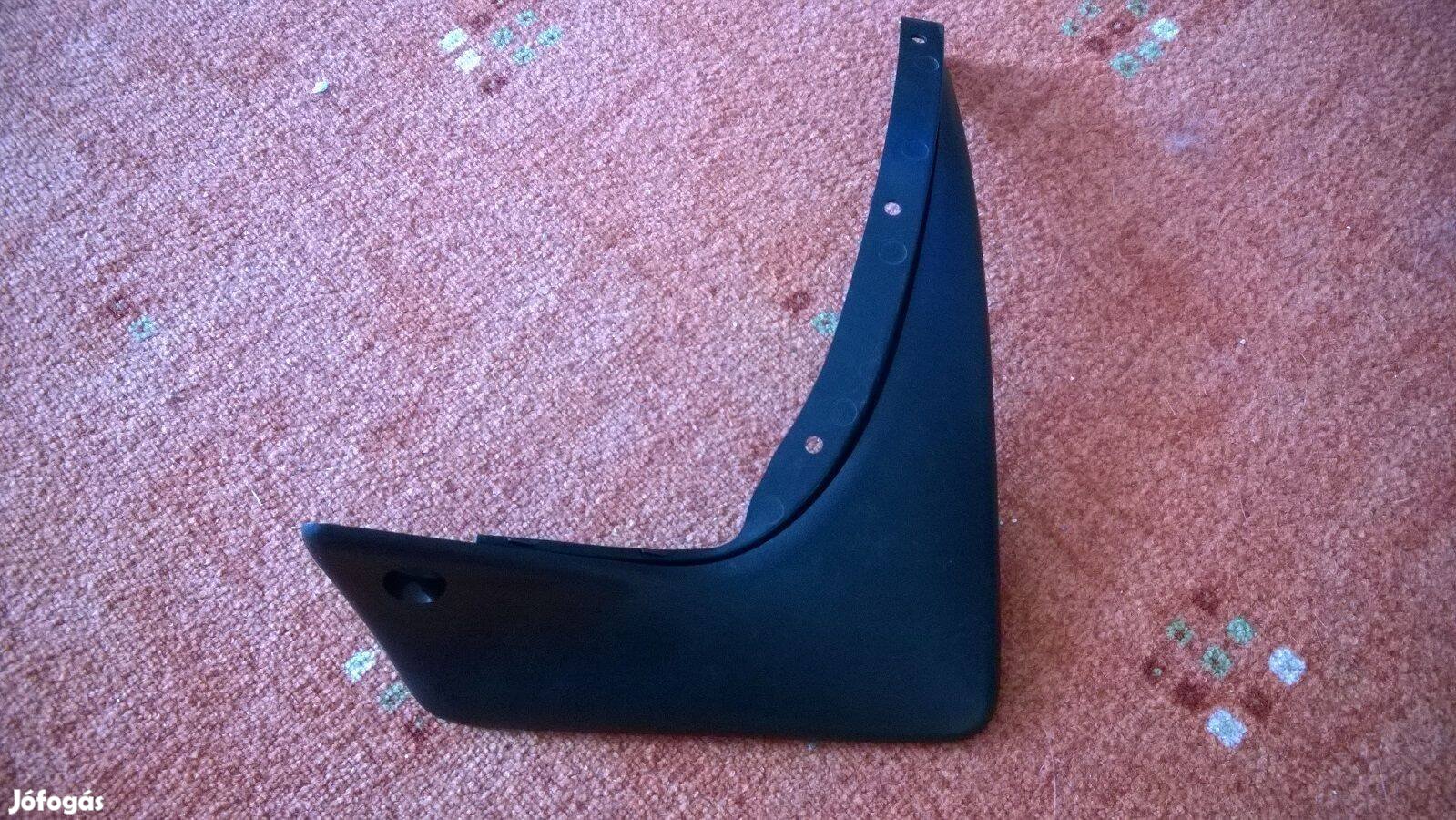 Skoda Fabia Új sárfogó gyári