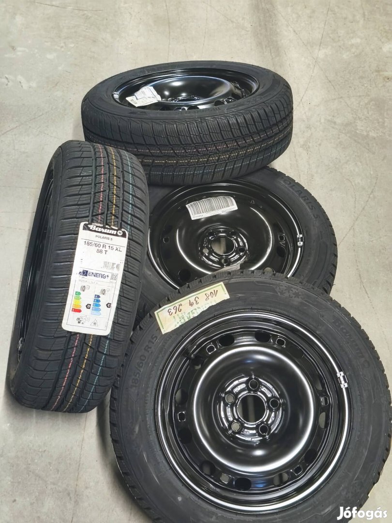 Skoda Fabia VW acélfelni szett 5x100 téligumival
