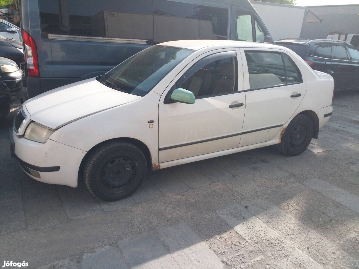 Skoda Fabia bontás, ajtó, ajtózár, kilincs, ablakemelő