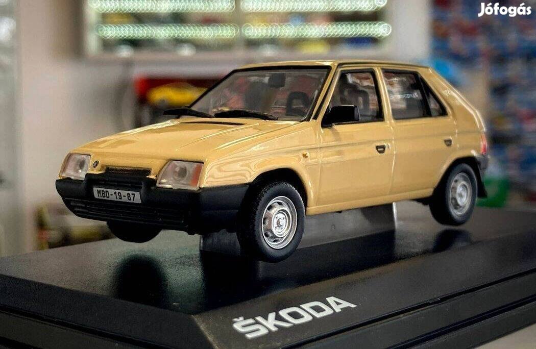 Skoda Favorit 136L 1987 1:43 1/43 Abrex