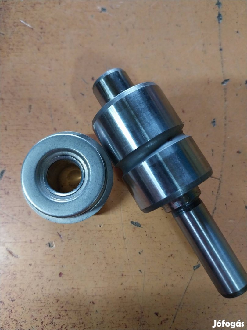 Skoda Favorit,Felicia Vízpumpa Tengely Tömszelencével 