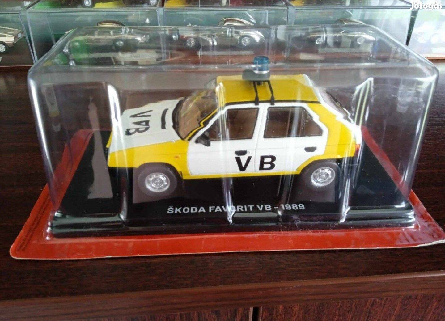 Skoda Favorit VB "Cseh sorozatbol" kisauto modell 1/24 Eladó