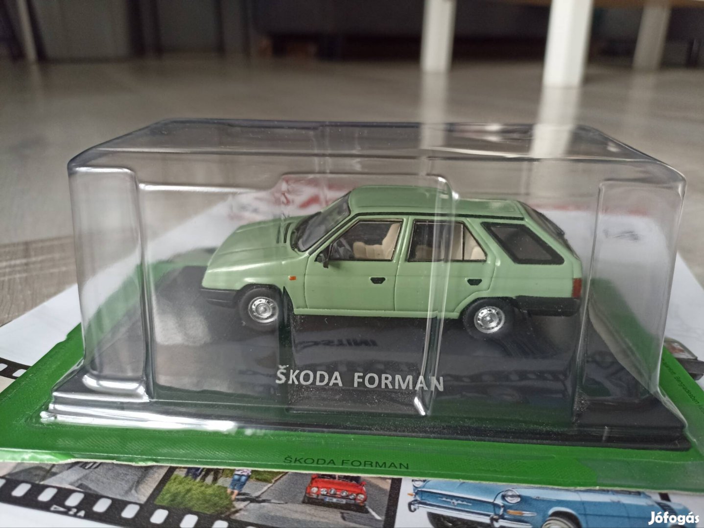 Skoda Forman 1:43 modell Kaleidoskop