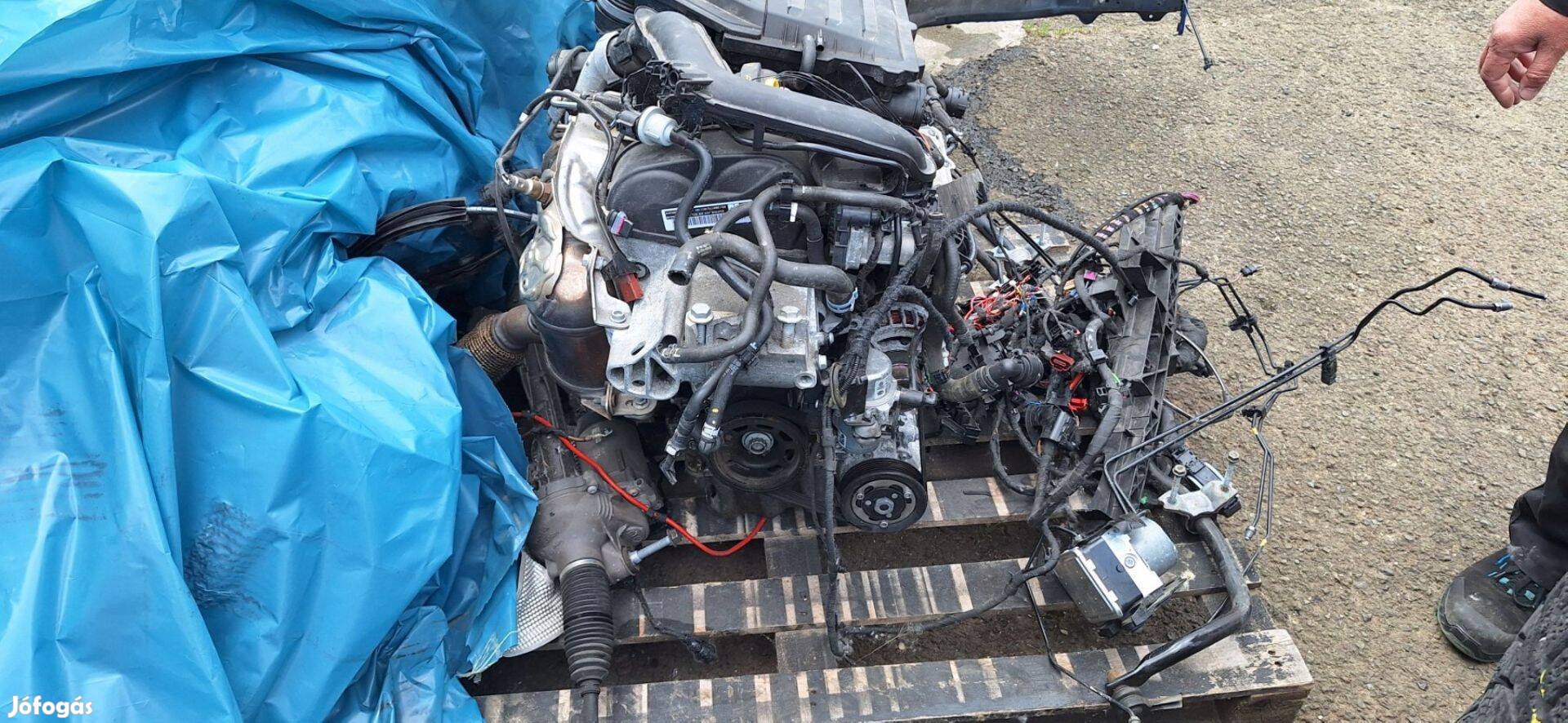 Skoda Karoq 1.0 TSI DSG váltó