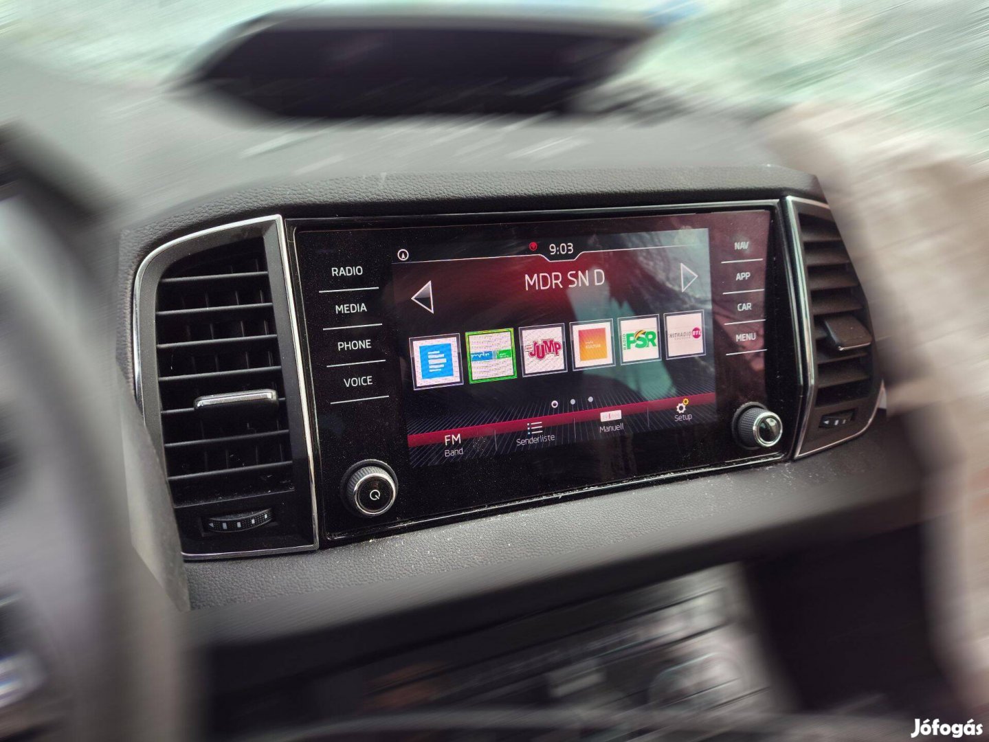 Skoda Karoq Kodiaq fejegység kijelző monitor navi lcd navigáció