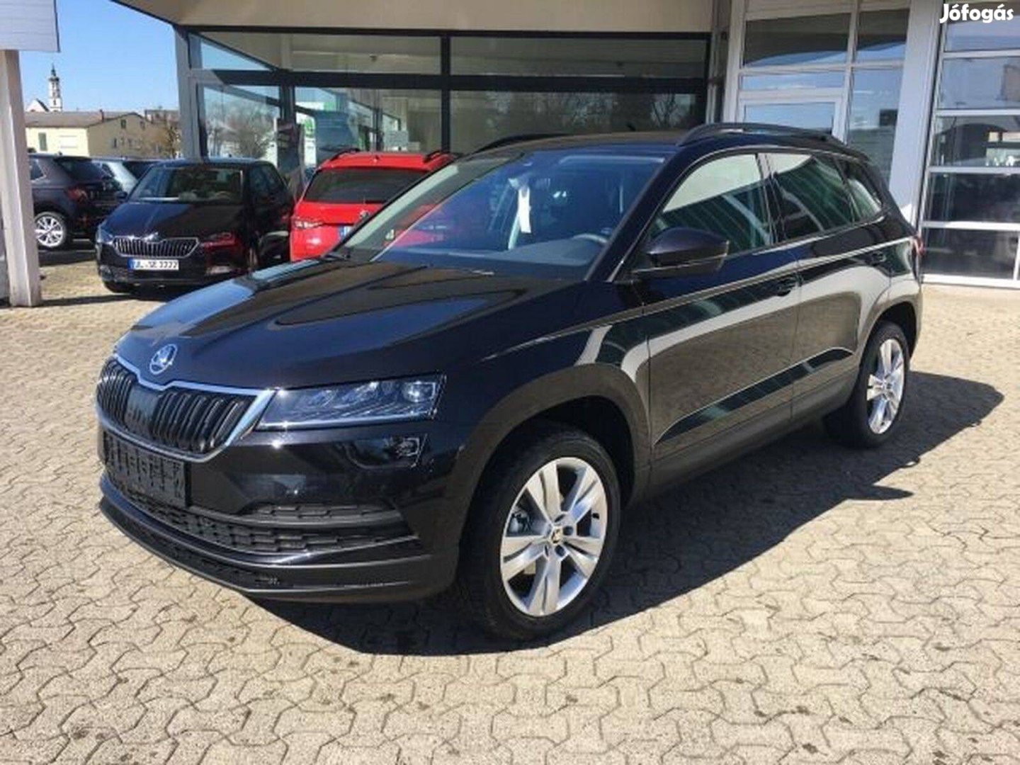 Skoda Karoq bontott karosszéria alkatrészek