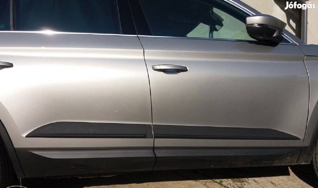 Skoda Kodiaq Ajtóvédő Díszléc Oldalcsík
