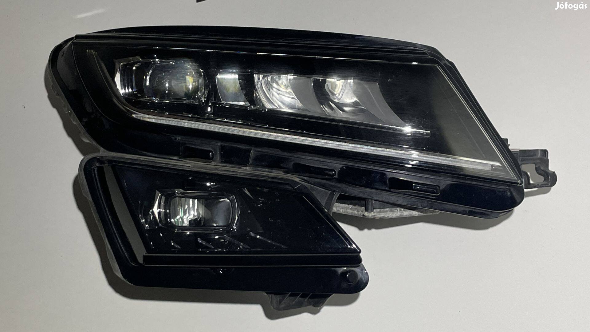 Skoda Kodiaq Full LED jobb első fényszóró lámpa 566941016E