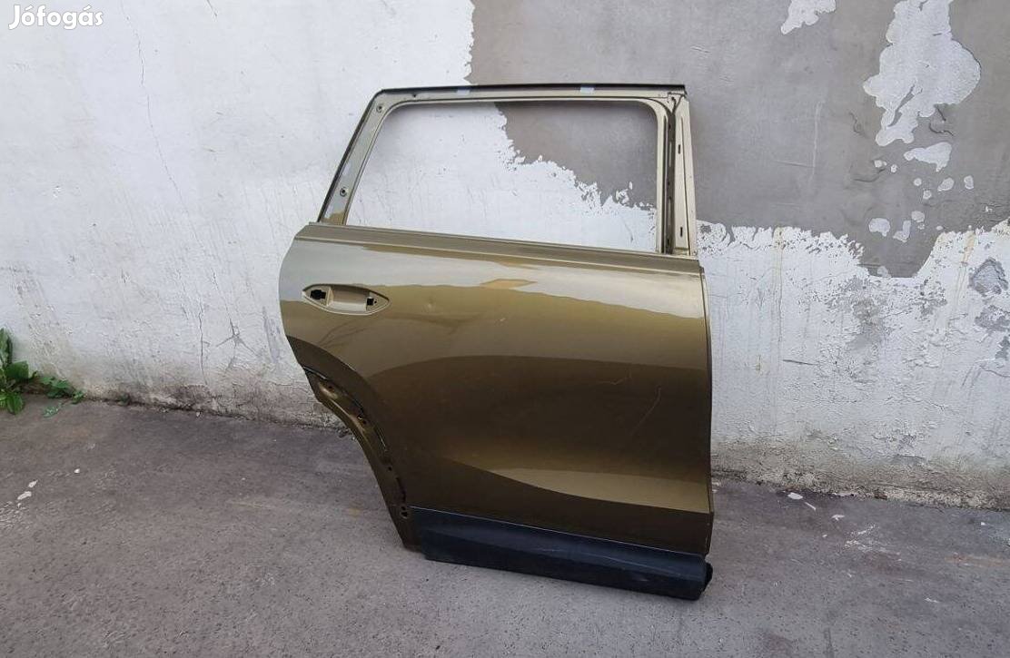 Skoda Kodiaq II 23- Jobb hátsó ajtó 57H833312