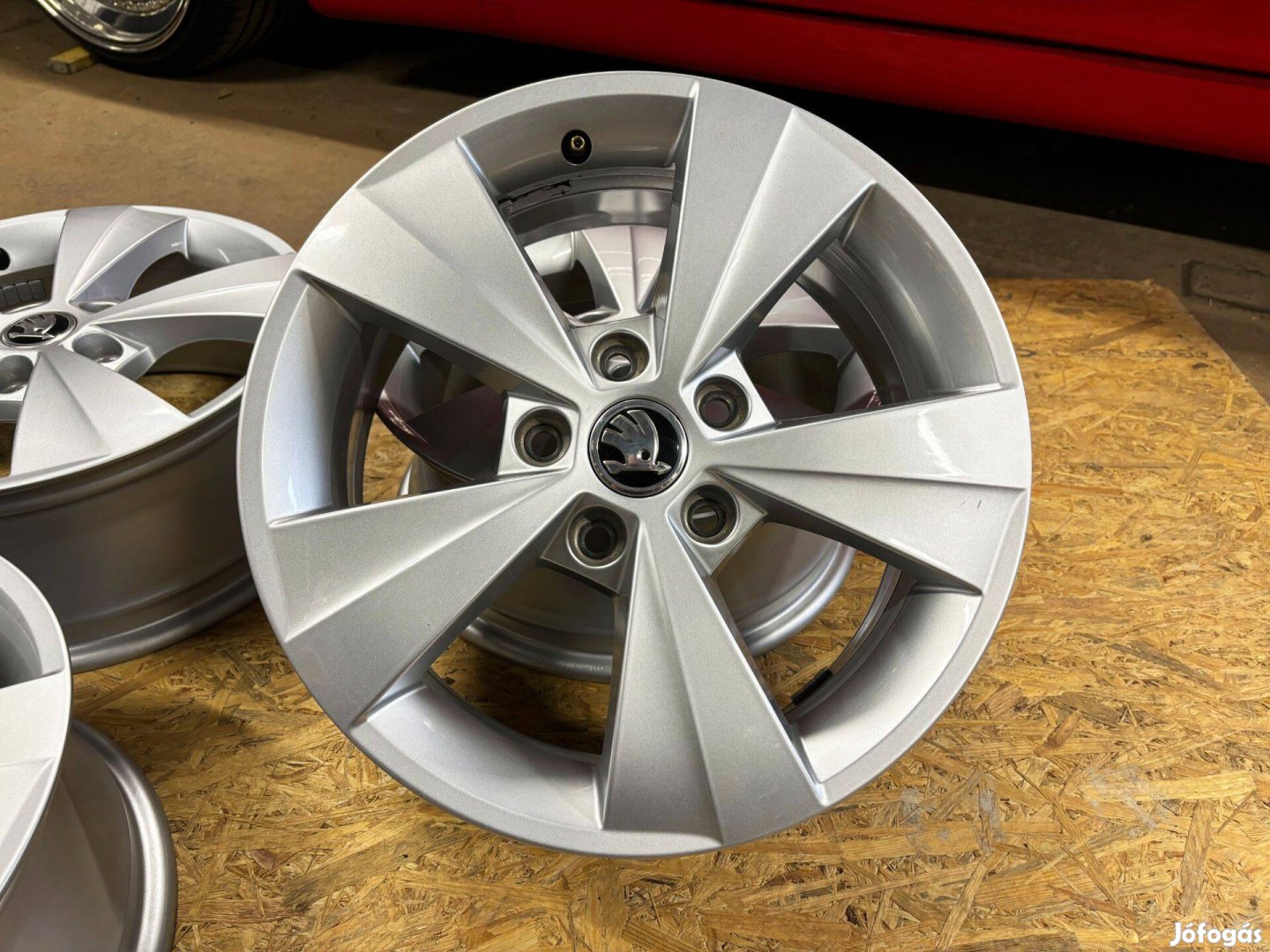 Skoda Octavia 16" 5x112 gyári alufelni eladó 16 coll