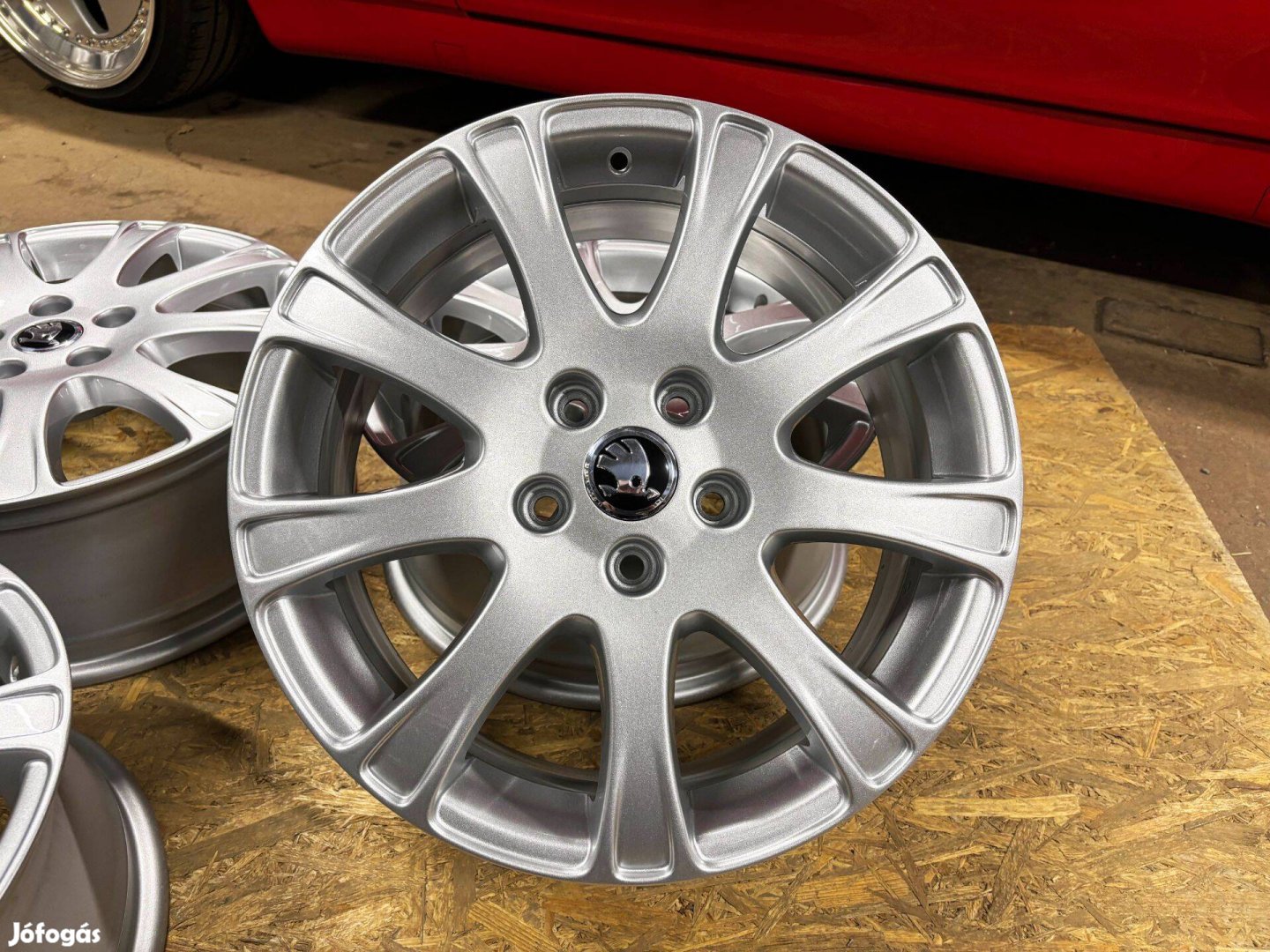 Skoda Octavia 17" 5x112 gyári alufelni eladó 17 coll