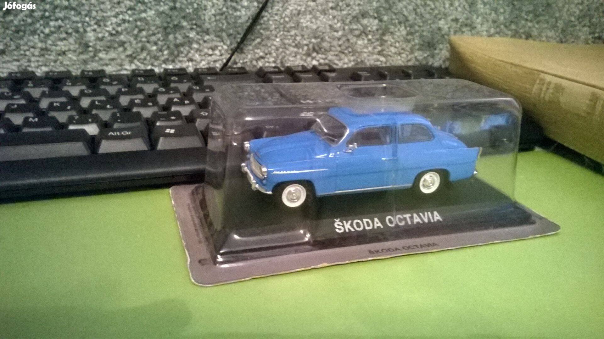 Skoda Octavia 1:43-as modell