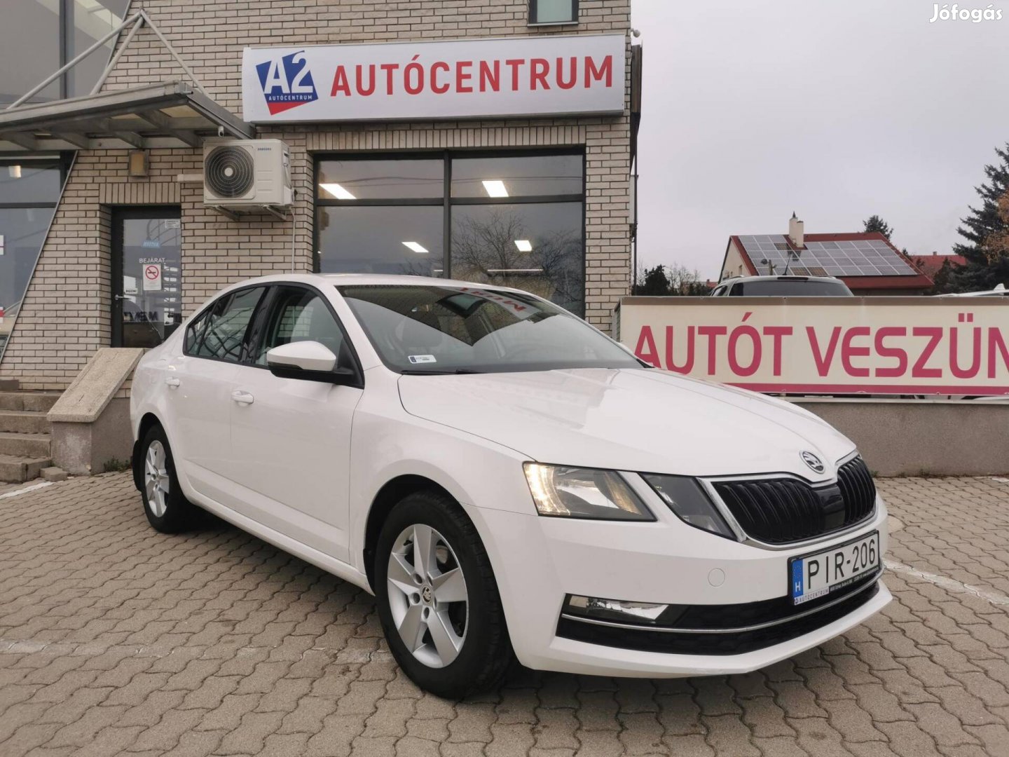 Skoda Octavia 1.4 TSI Style Magyar-Gyári Fény-1...