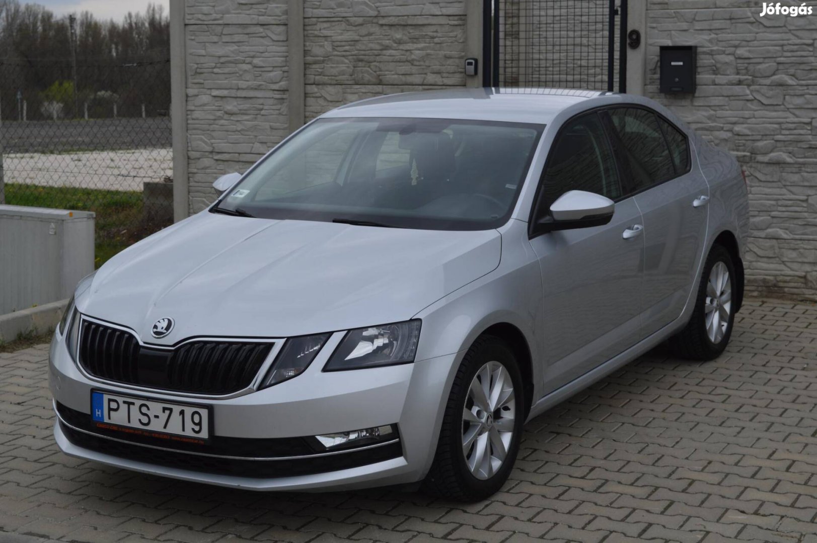 Skoda Octavia 1.6 CR TDI Style DSG Mo-i/2tul/Na...