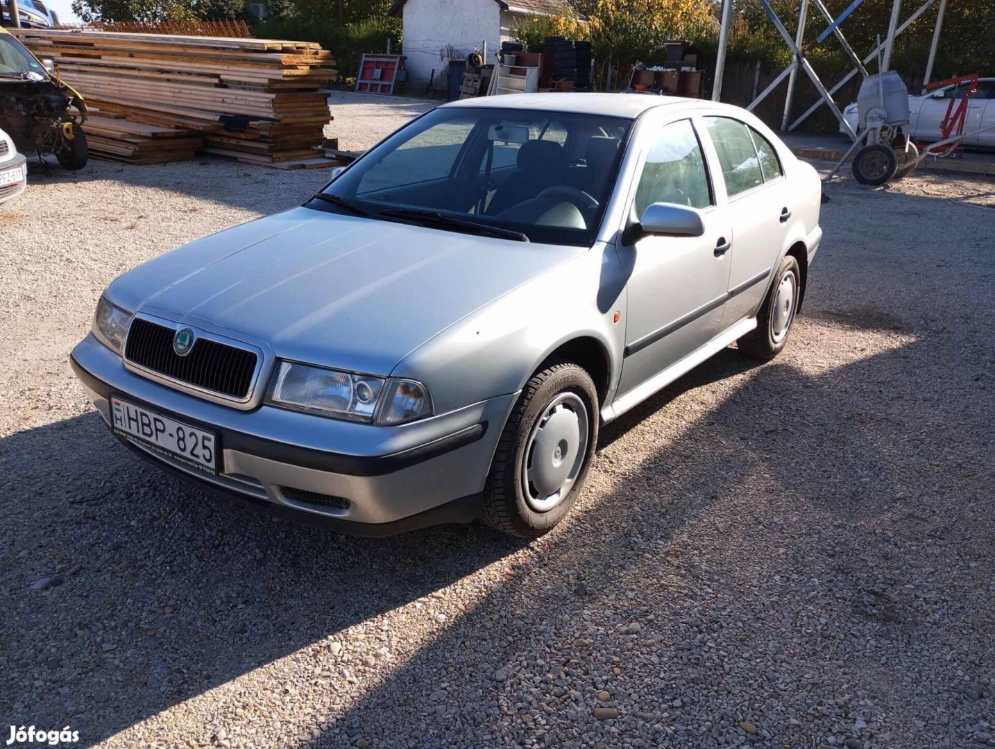 Skoda Octavia 1.6 GLX Sorszám:93