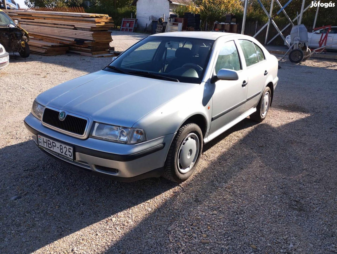 Skoda Octavia 1.6 GLX Sorszám:93