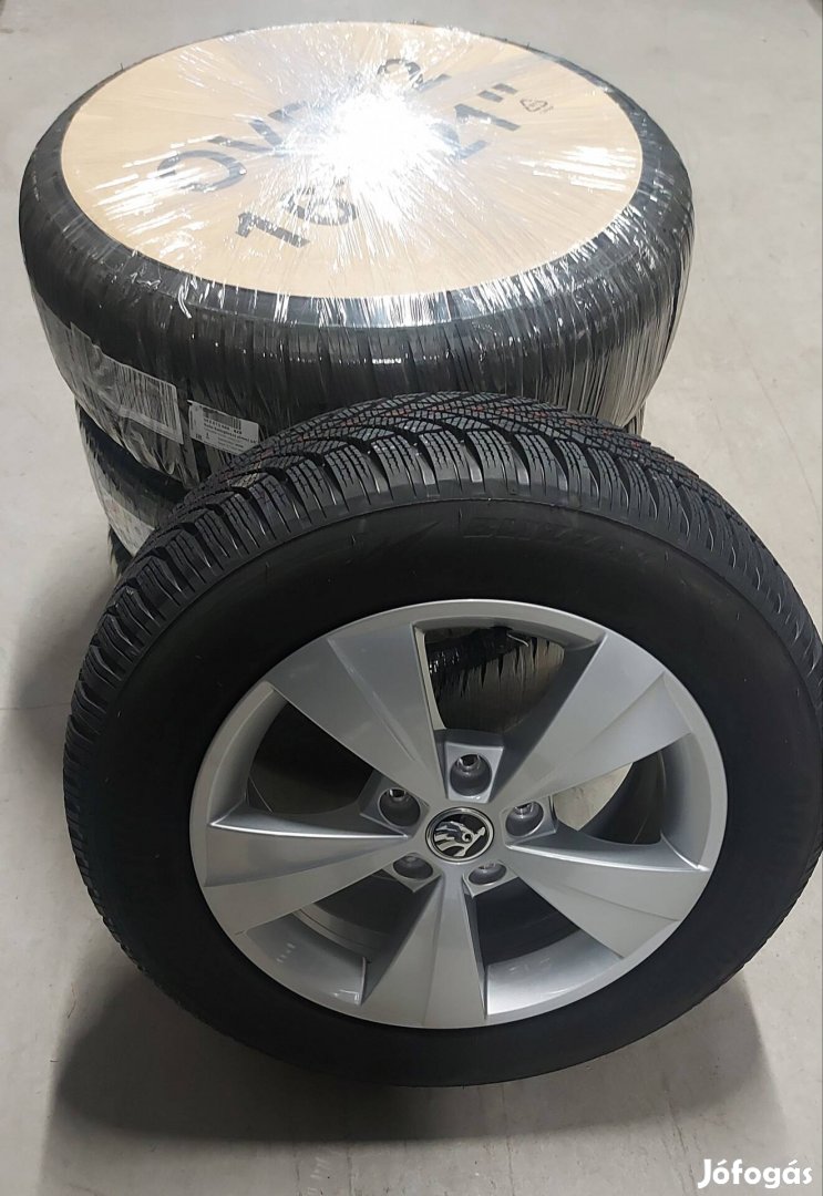 Skoda Octavia 205/60 R16 alufelni szett téli gumival