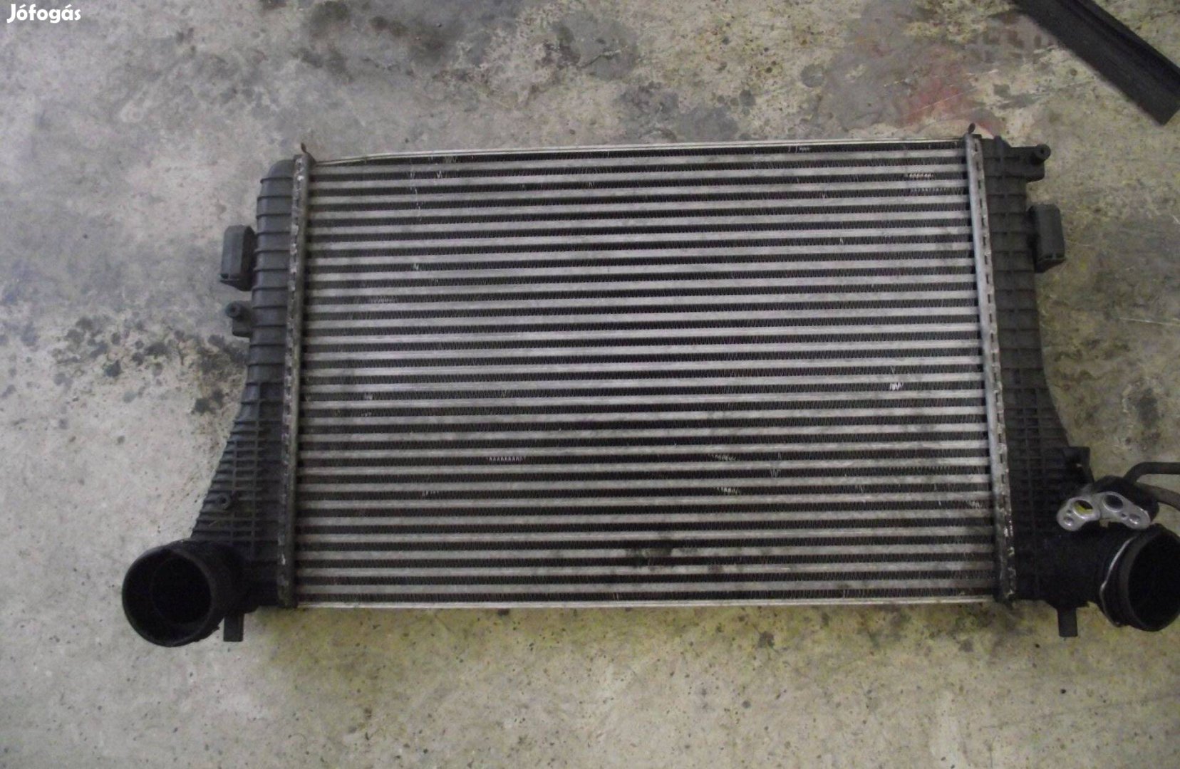 Skoda Octavia 2 Golf 5 intercooler hűtő 1K0145803