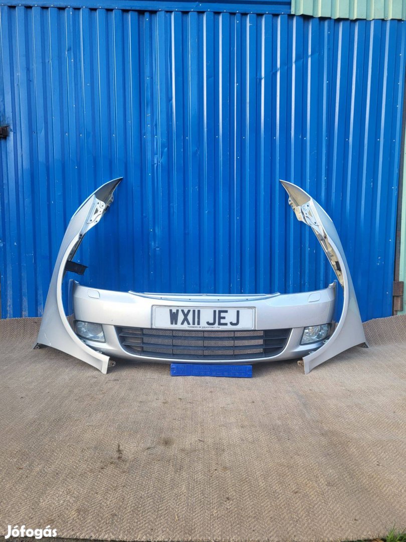 Skoda Octavia 2 II 2008-13 gyári 1Z0807221M mosós első lökhárító