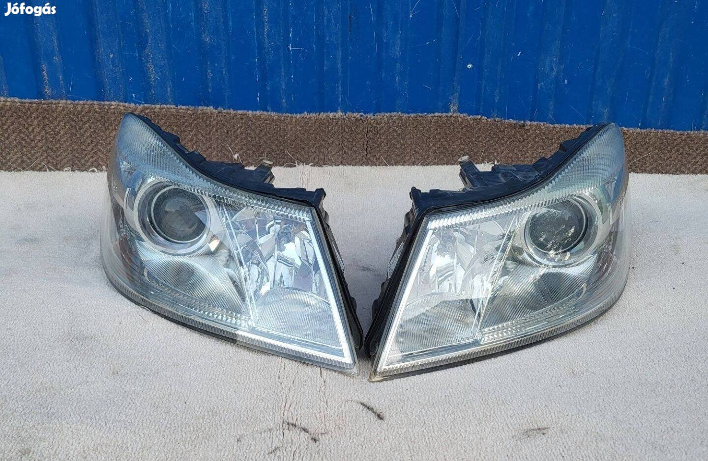 Skoda Octavia 2 II 2008 gyári 1Z2941016F bal 1Z2941016F jobb fényszóró