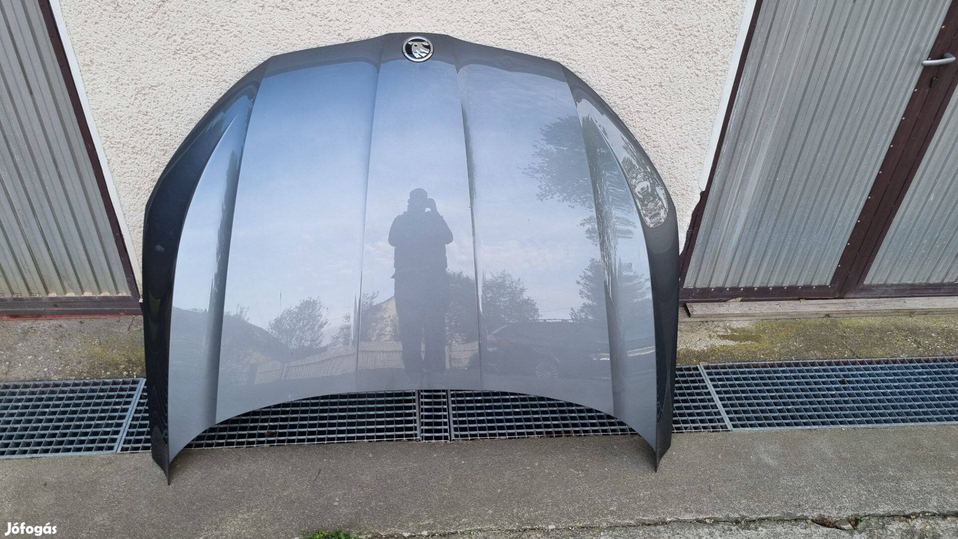 Skoda Octavia 4 IV 2019- motorháztető