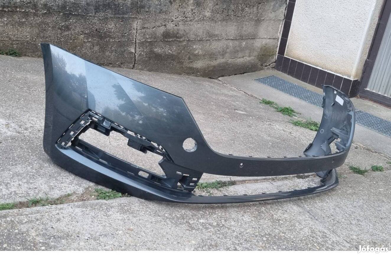 Skoda Octavia 4 IV Első lökhárító 5E3807221
