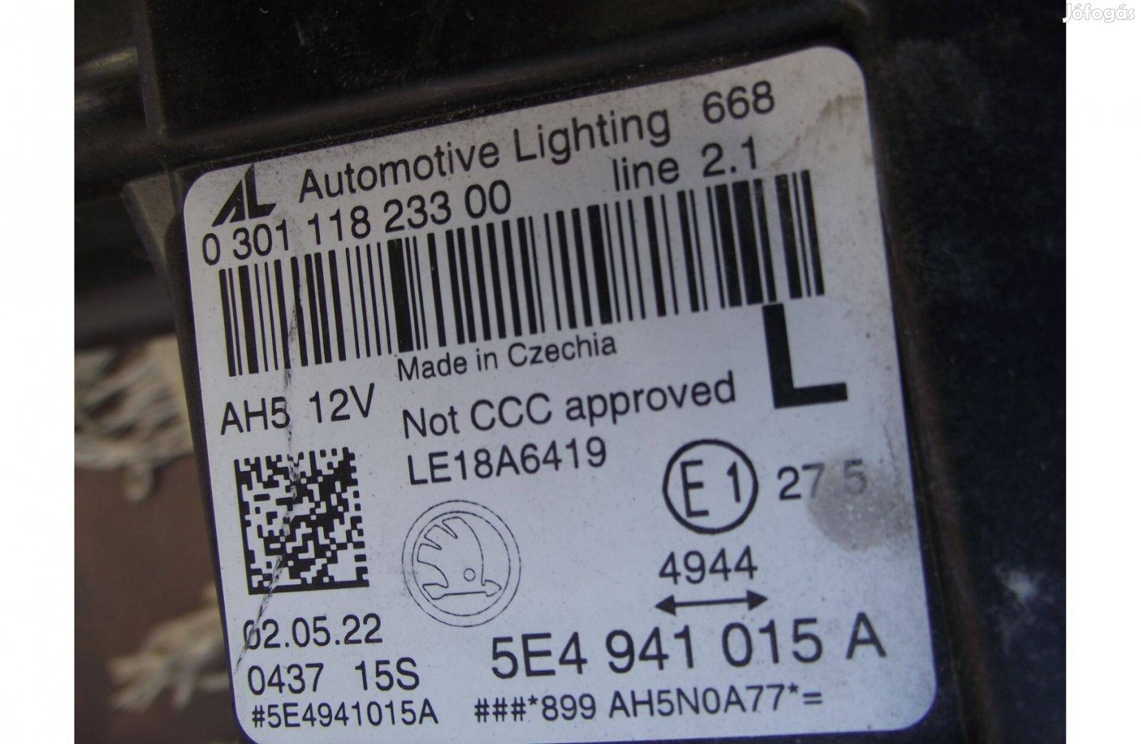 Skoda Octavia 4 bal első LED fényszóró 2020-2024 5E4941015A