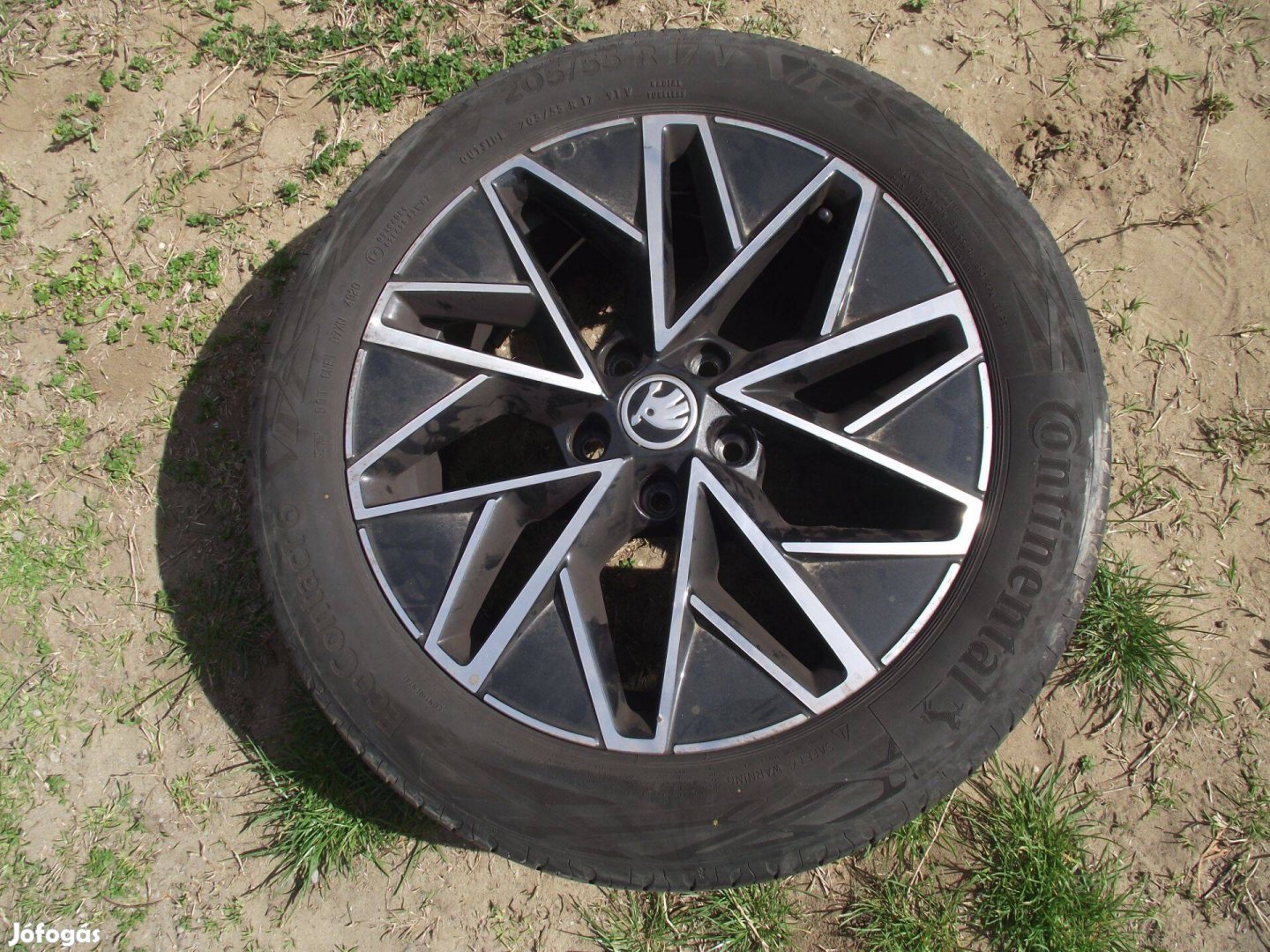 Skoda Octavia 4 gyári 16" alufelni Pulsar 3 db 5E3601025L gumi nélkül