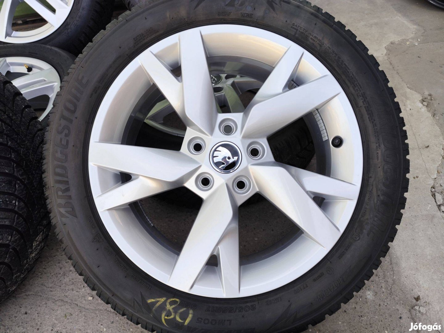 Skoda Octavia 4 gyári alufelni 5x112 17"