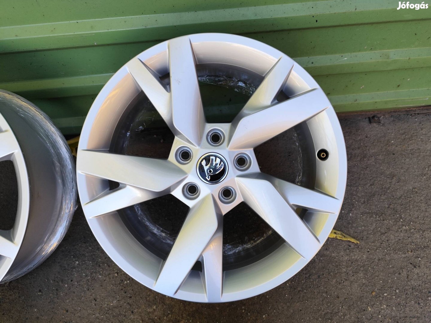 Skoda Octavia 4 gyári alufelni 5x112 17"