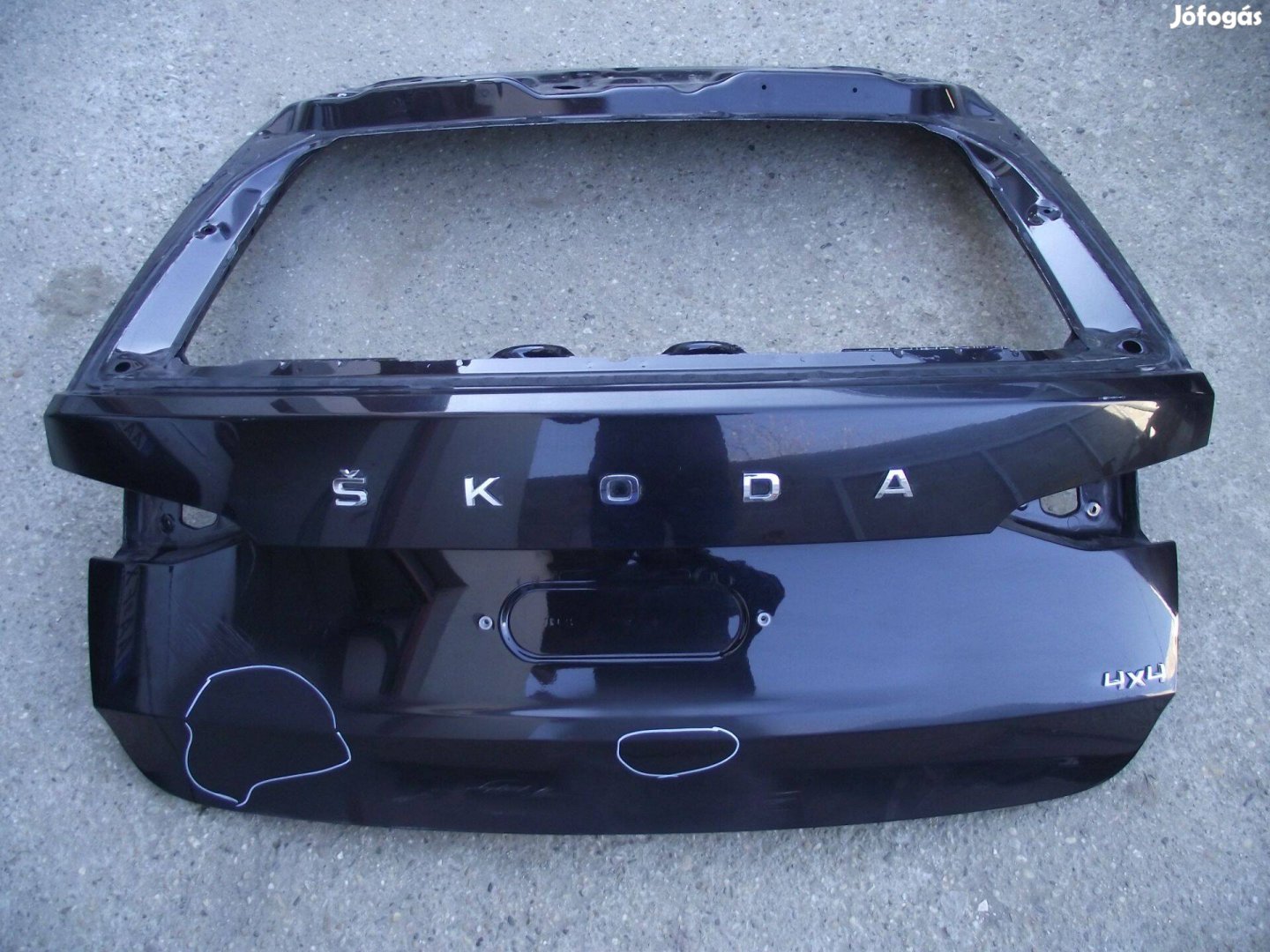 Skoda Octavia 4 kombi csomagtérajtó 2020-2024