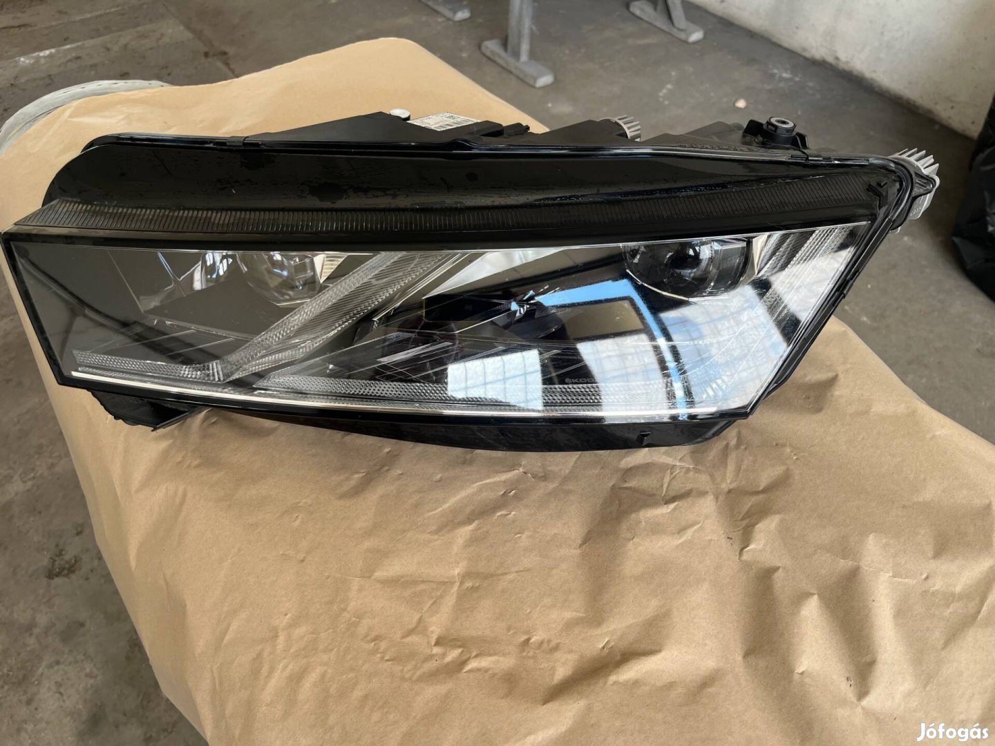 Skoda Octavia 4 led fényszóró