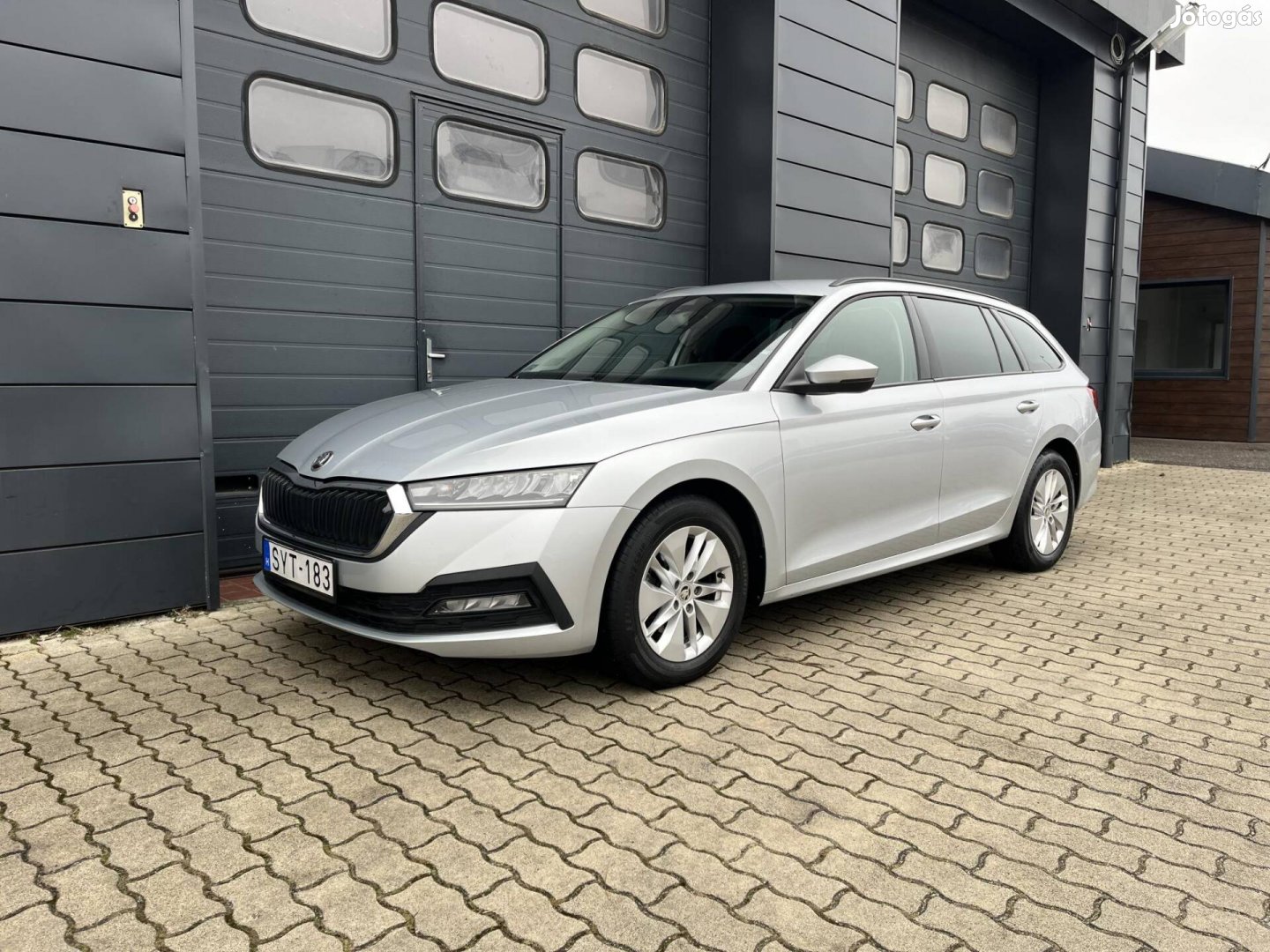 Skoda Octavia Combi 1.5 TSI ACT Ambition Szervi...