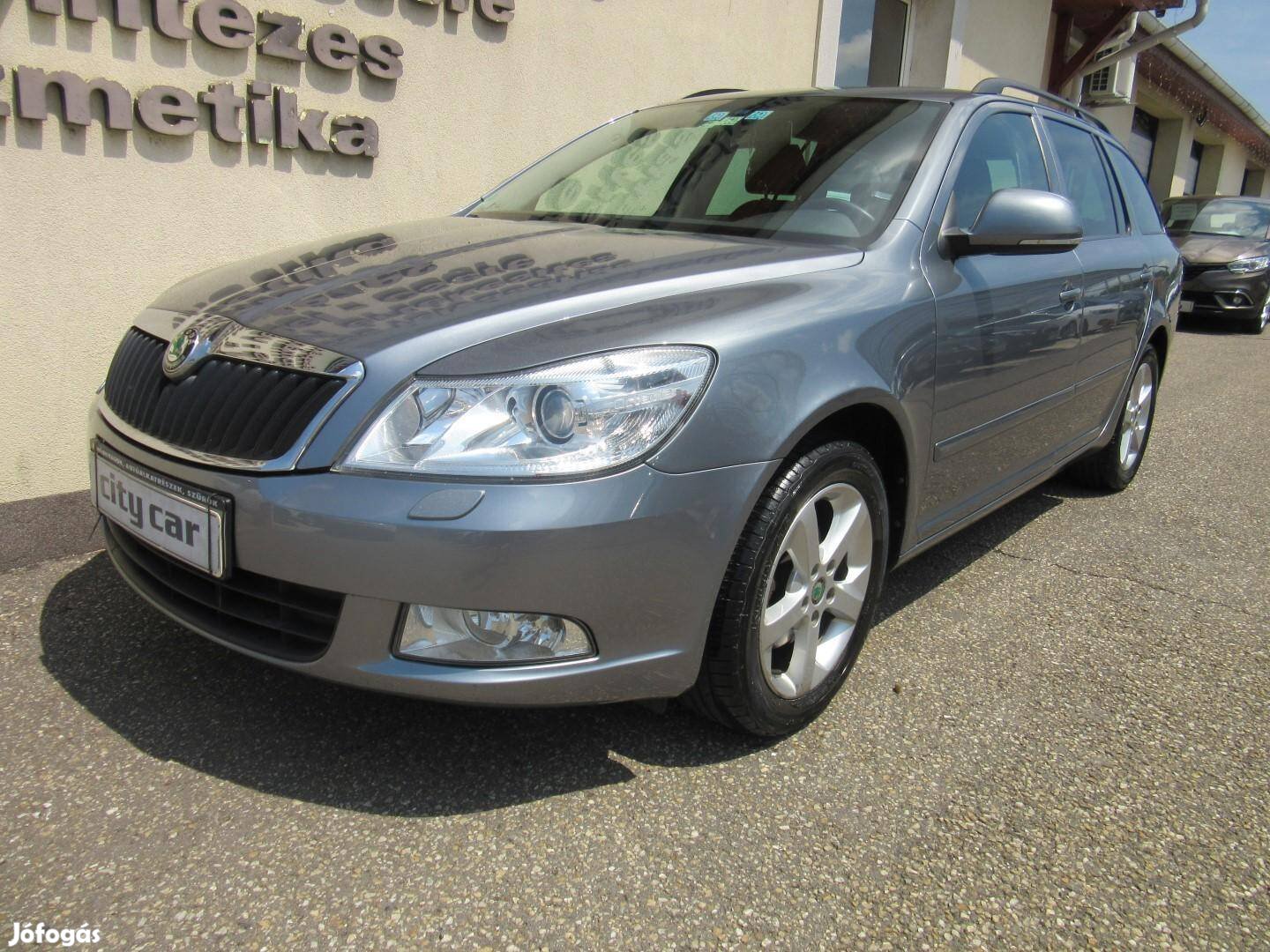 Skoda Octavia Combi 1.6 CR TDI Ambiente DPF Tem...