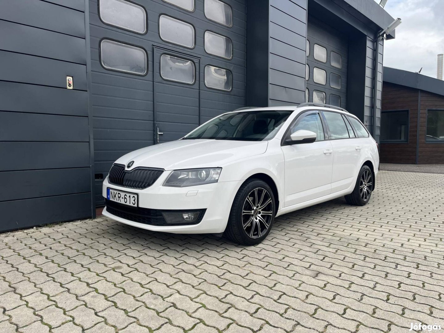 Skoda Octavia Combi 1.6 CR TDI Ambition Szerviz...