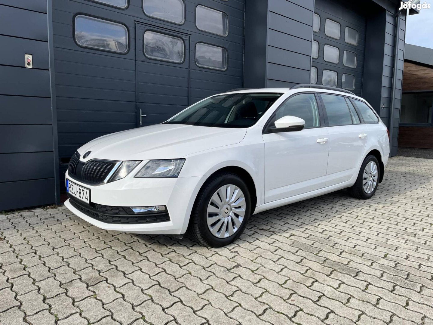 Skoda Octavia Combi 1.6 CR TDI Ambition Szerviz...