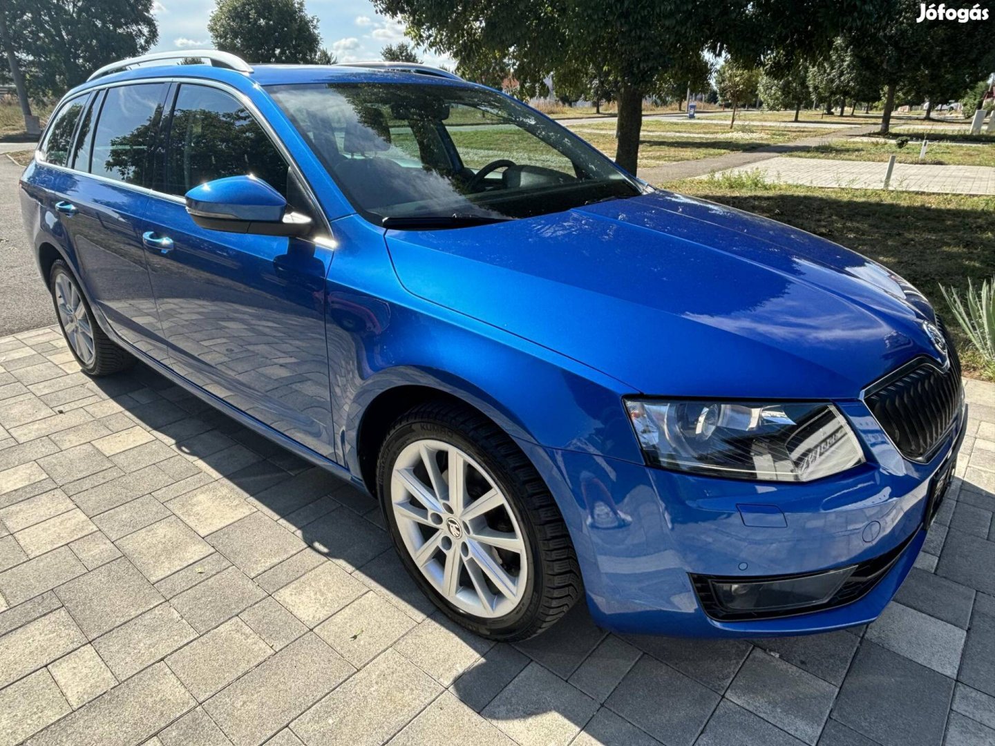 Skoda Octavia Combi 1.6 CR TDI Elegance 165000k...