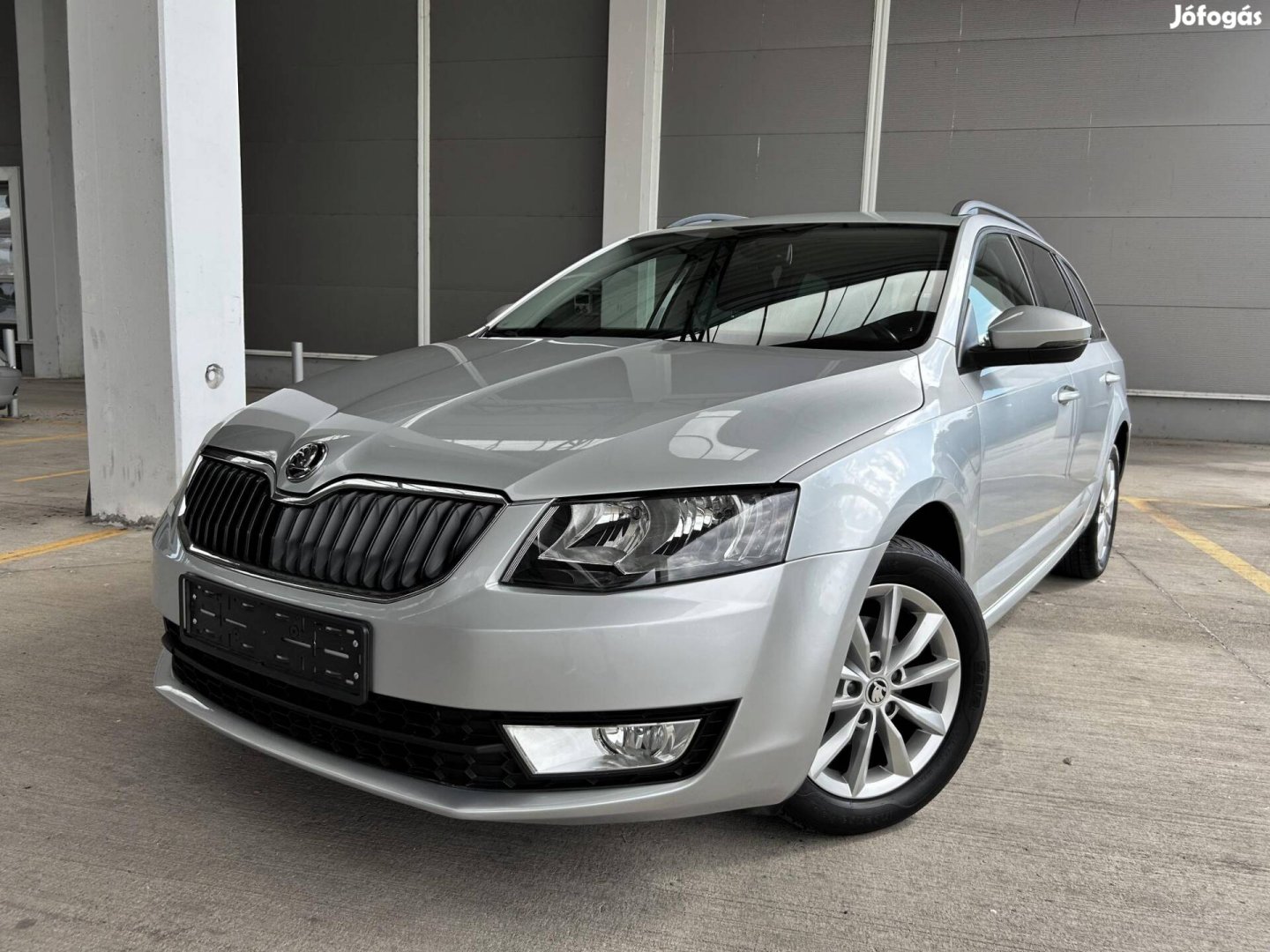 Skoda Octavia Combi 1.6 CR TDI Elegance !! Megk...