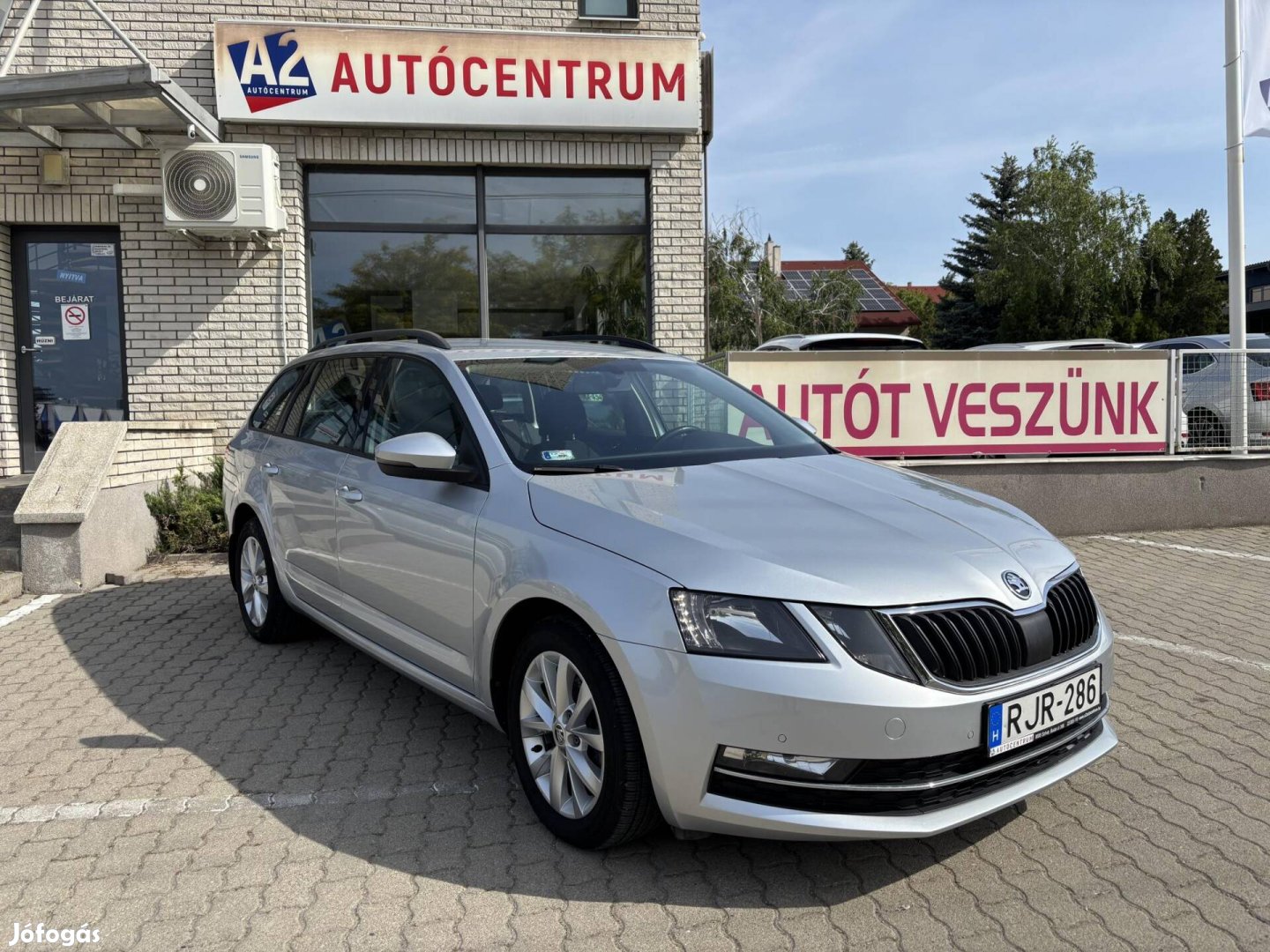 Skoda Octavia Combi 1.6 CR TDI Style DSG Magyar...