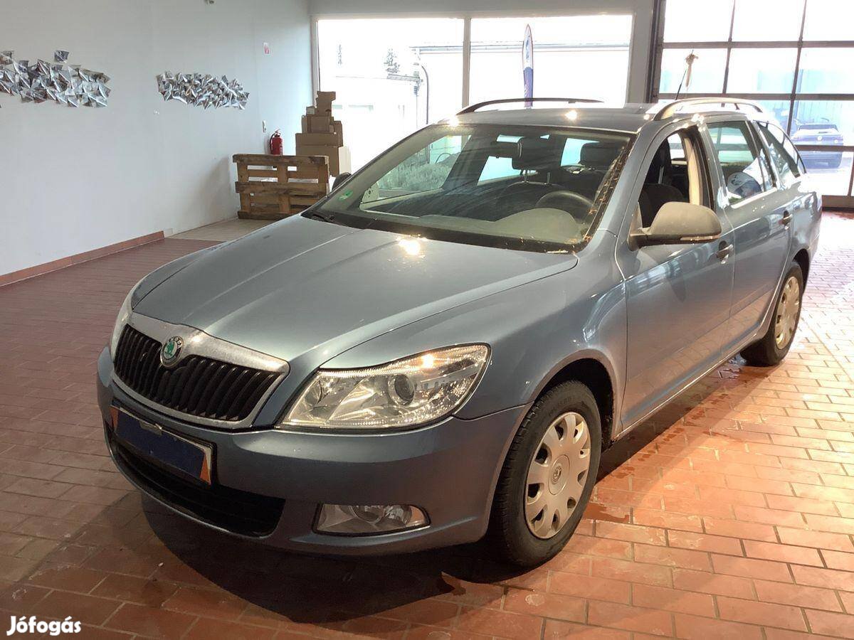 Skoda Octavia Combi 1.6 Family 3 év garanciával...