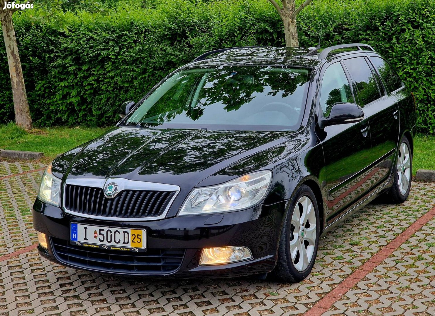 Skoda Octavia Combi 1.8 TFSI Elegance Napfényte...