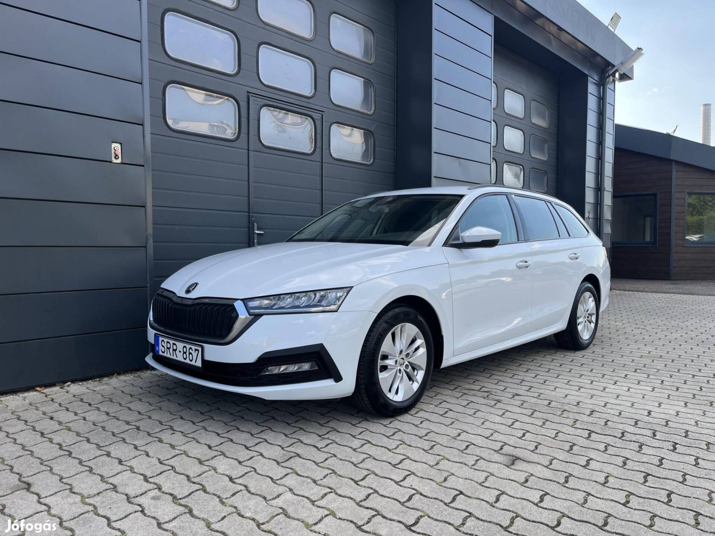 Skoda Octavia Combi 2.0 TDI SCR Ambition Szervi...