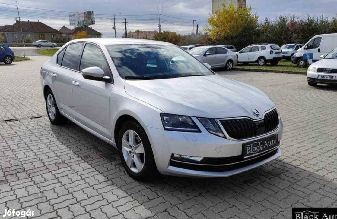 Skoda Octavia III bontott alkatrészei