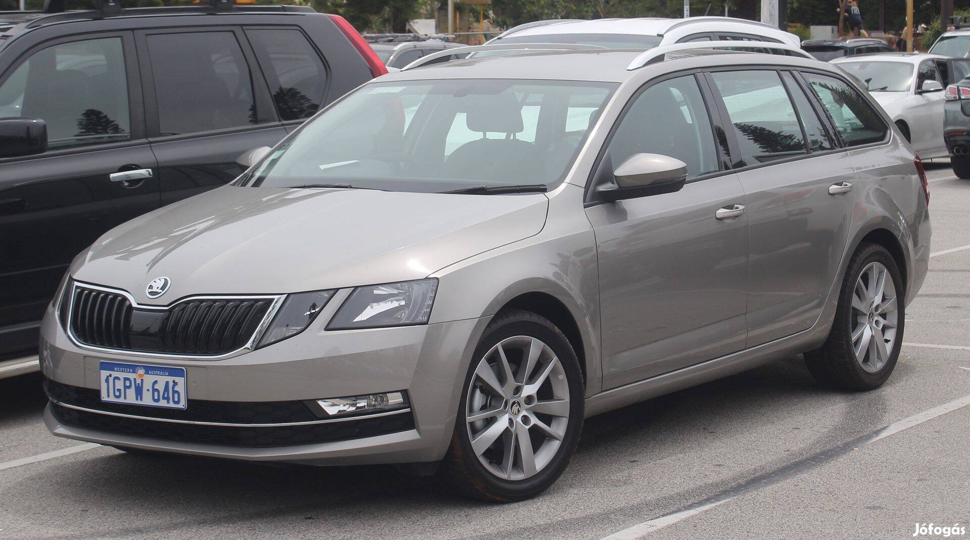 Skoda Octavia III facelift bontott alkatrészei