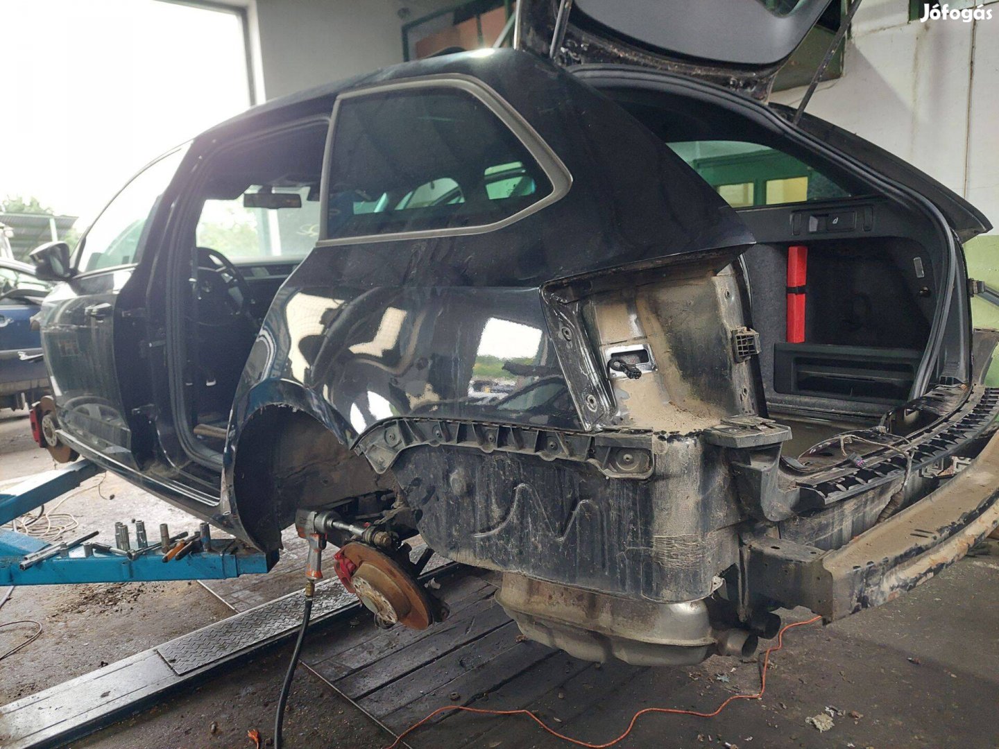 Skoda Octavia III kombi negyed,küszöb,tető,hátfal stb